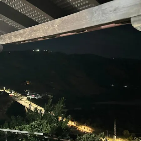 Сasa de vacaciones Llanaj