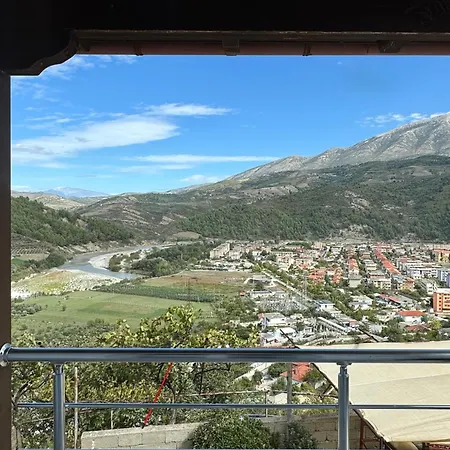 Llanaj *